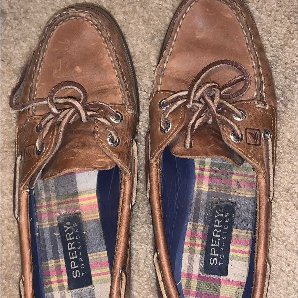 Sperry boat shoes